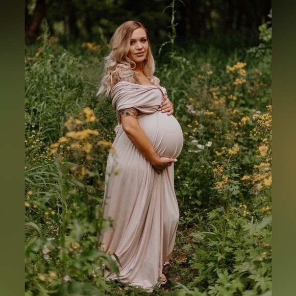 NWOT Maternity Dress for Baby Shower or Maternity Photoshoot; Yellow Maxi Dress - Picture 3 of 8